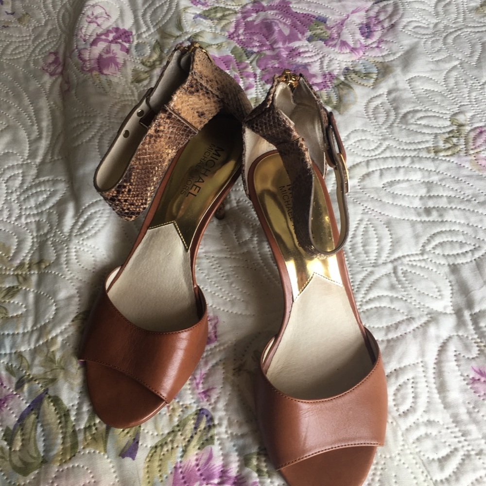 Heel mk - Picture 2 of 4
